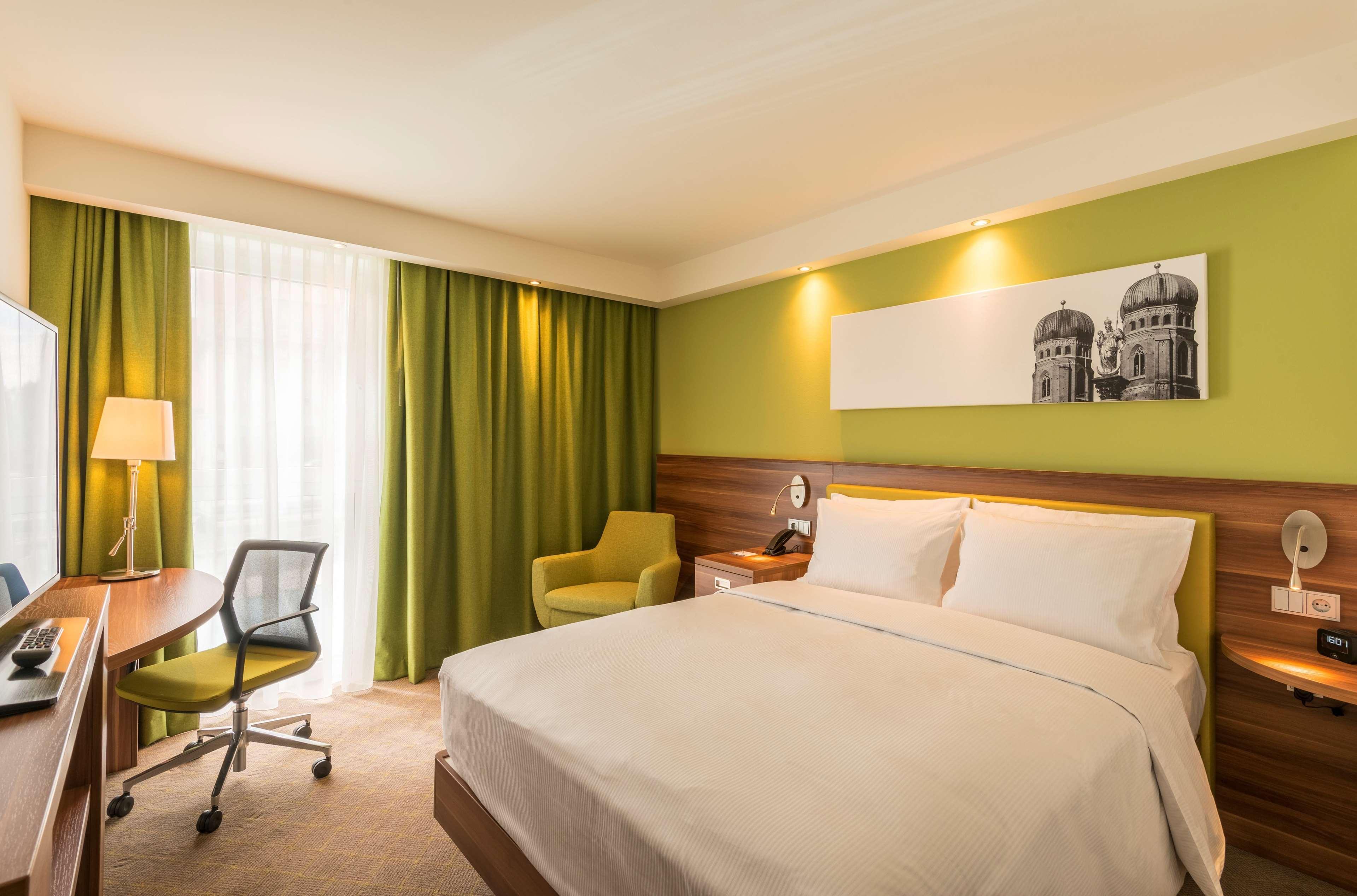 Hampton By Hilton Munich City West Buitenkant foto